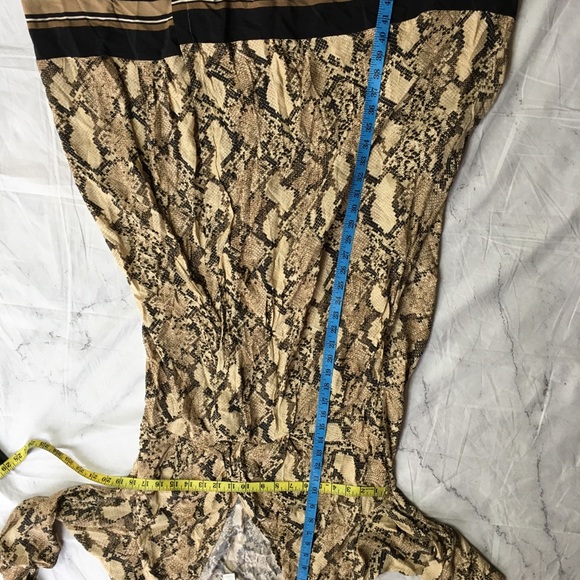 - H&M python print fit flare long sleeve detailed dress - Picture 5 of 6